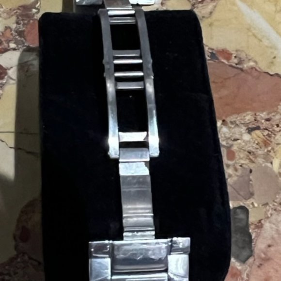 Bulova  Men's or ladies Accutron A4 Tank Style stainless watch - Picture 4 of 6